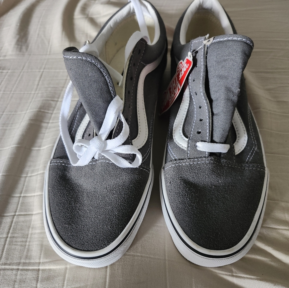 Vans Gray Canvas Sneakers, Men's Size 9.5 Womens 11, NEW Without Box